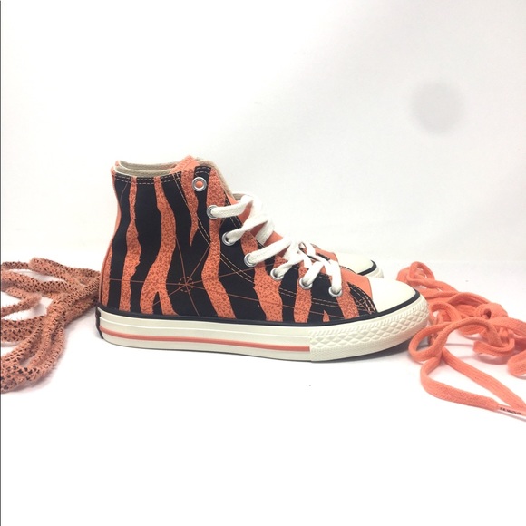 Dr. Woo x Chuck Taylor All Star GS 'Melon' - Picture 3 of 6